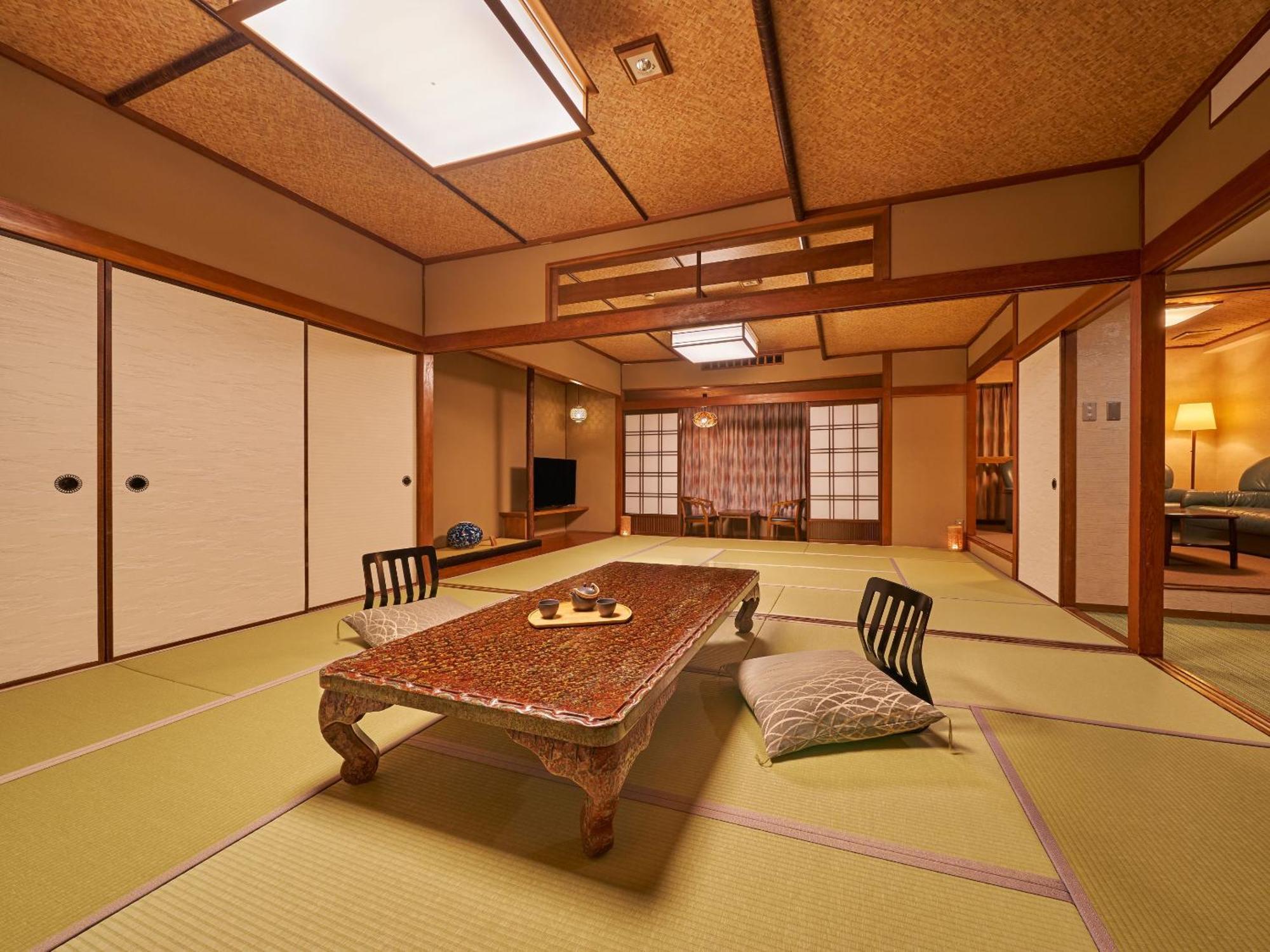 Ooedo Onsen Monogatari Ureshinokan Exteriör bild